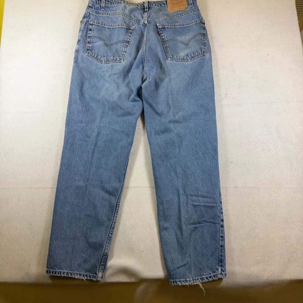 Levis 550 Relaxed Fit Tapered Leg Jeans Mens 38x32 Medium Wash Blue Vintage 90s